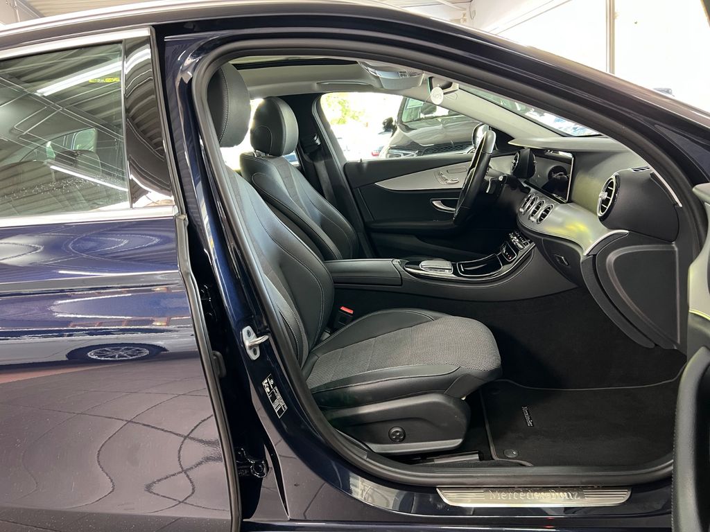 Mercedes-Benz E 300 2021