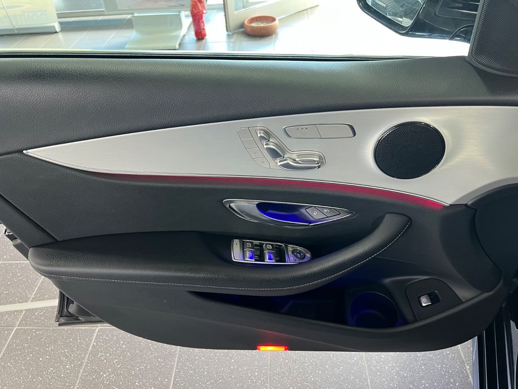 Mercedes-Benz E 300 2021