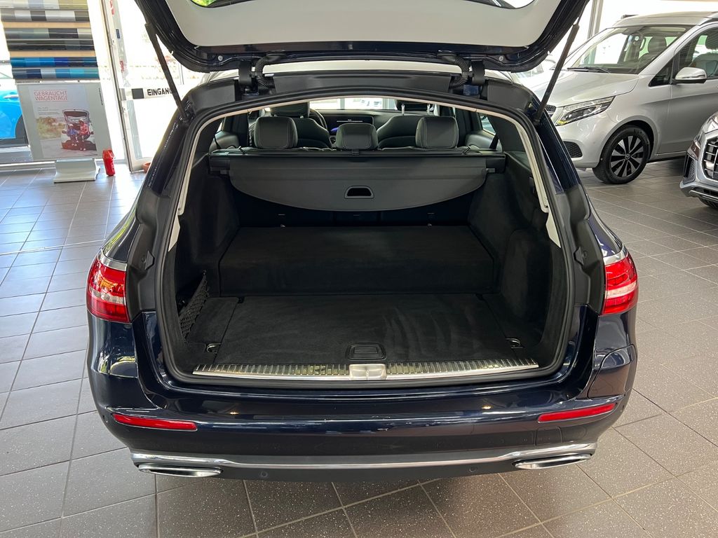 Mercedes-Benz E 300 2021