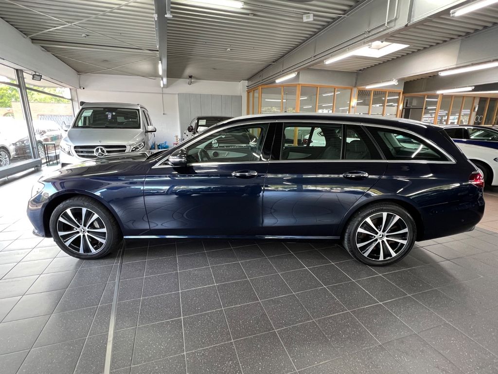 Mercedes-Benz E 300 2021