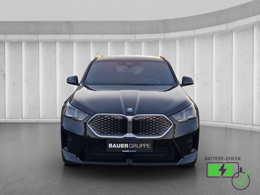BMW iX2