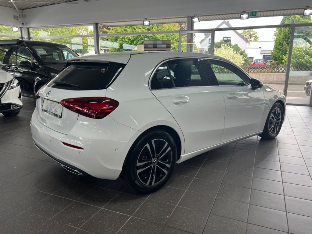 Mercedes-Benz A 180 2023