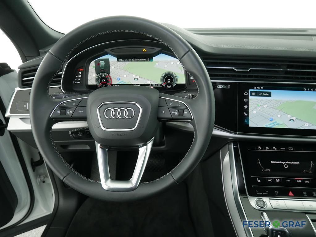 Audi Q8 2025