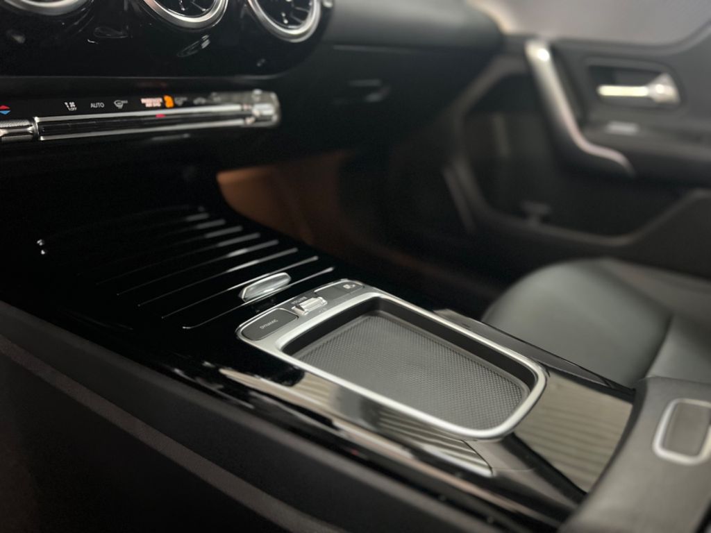 Mercedes-Benz A 180 2023