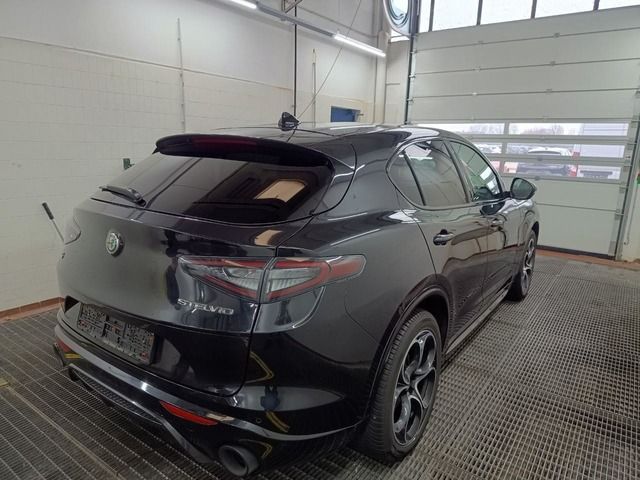 Alfa Romeo Stelvio 2024