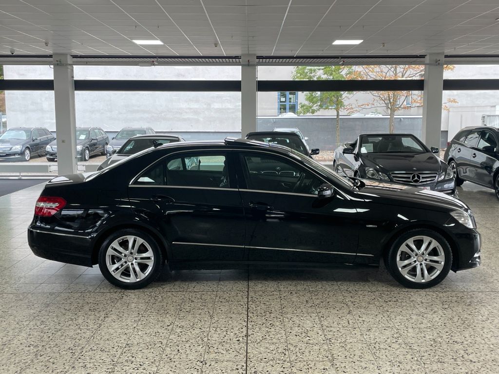 Mercedes-Benz E 300 2011