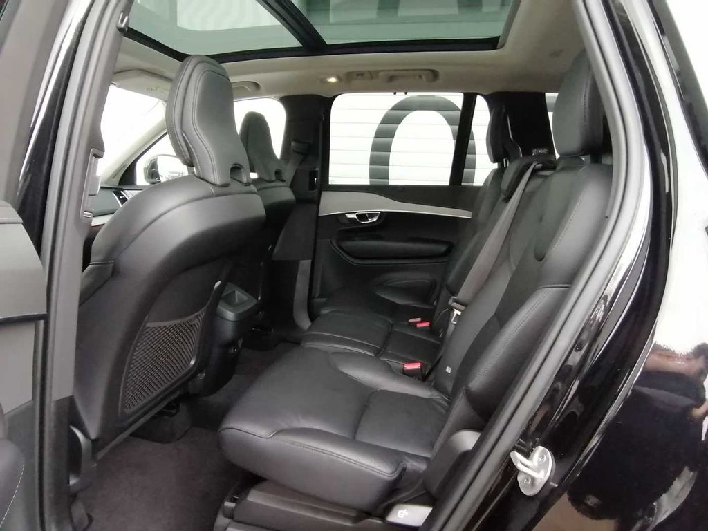 Volvo XC90 2022