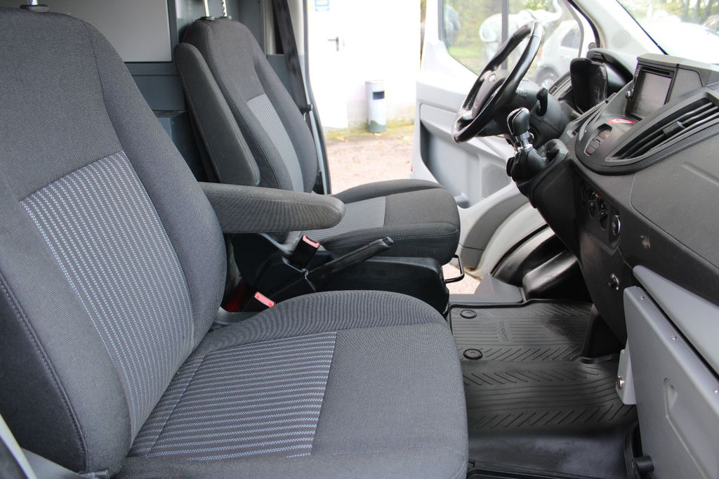 Ford Transit 2019