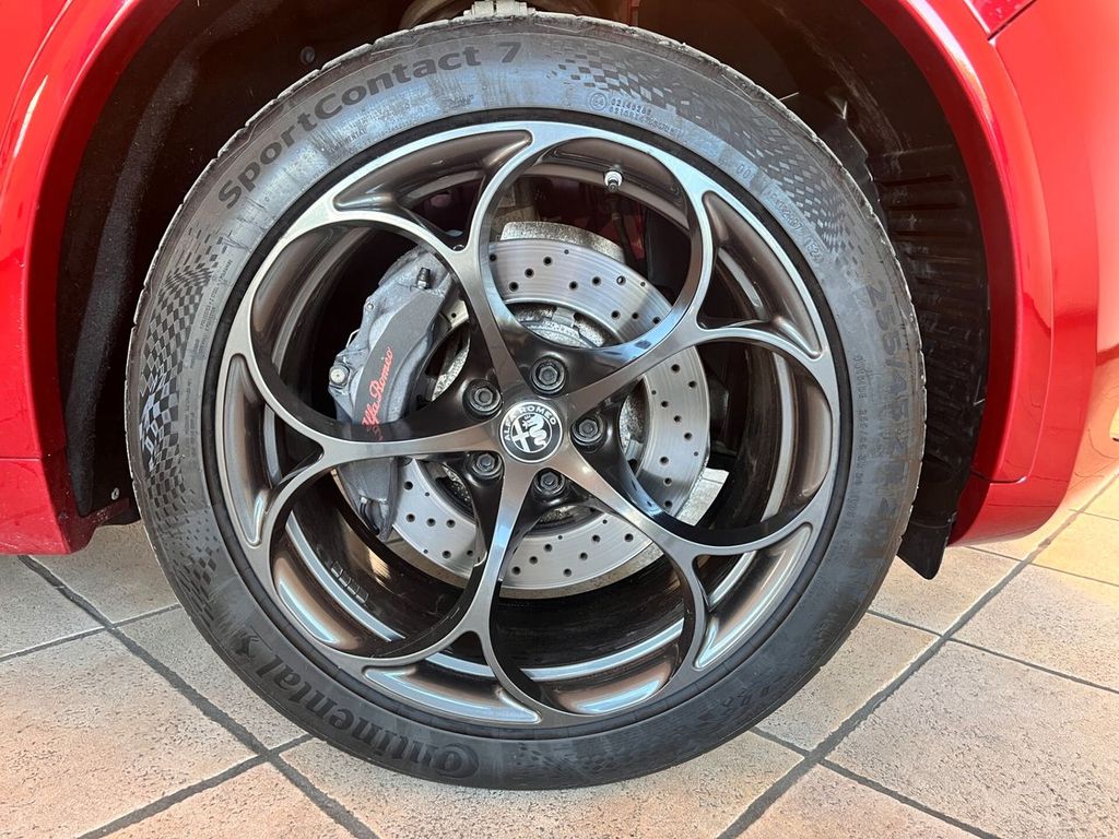 Alfa Romeo Stelvio 2020