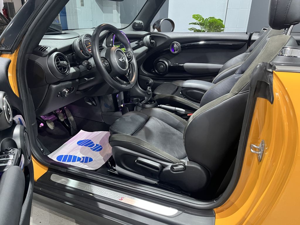 MINI Cooper S Cabrio 2017