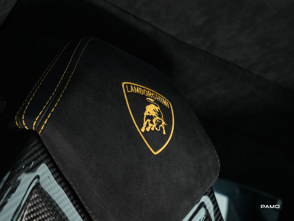 Lamborghini Huracán 2023