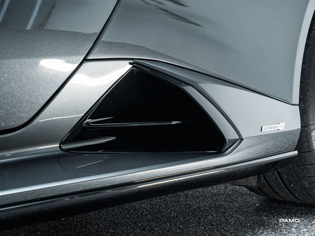 Lamborghini Huracán 2023