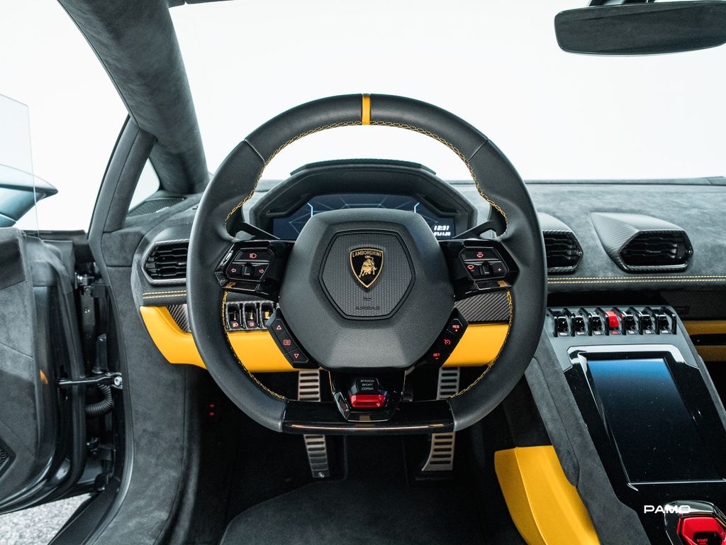 Lamborghini Huracán 2023