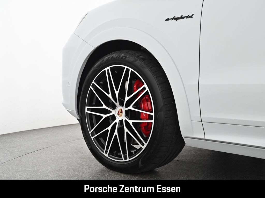 Porsche Cayenne 2024