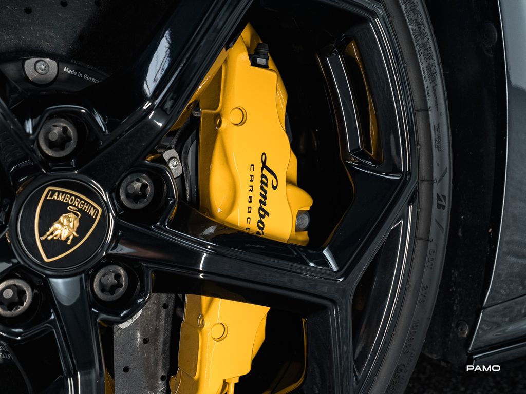 Lamborghini Huracán 2023