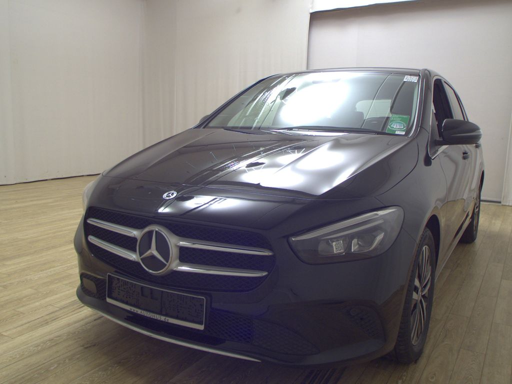 Mercedes-Benz B 250 2022