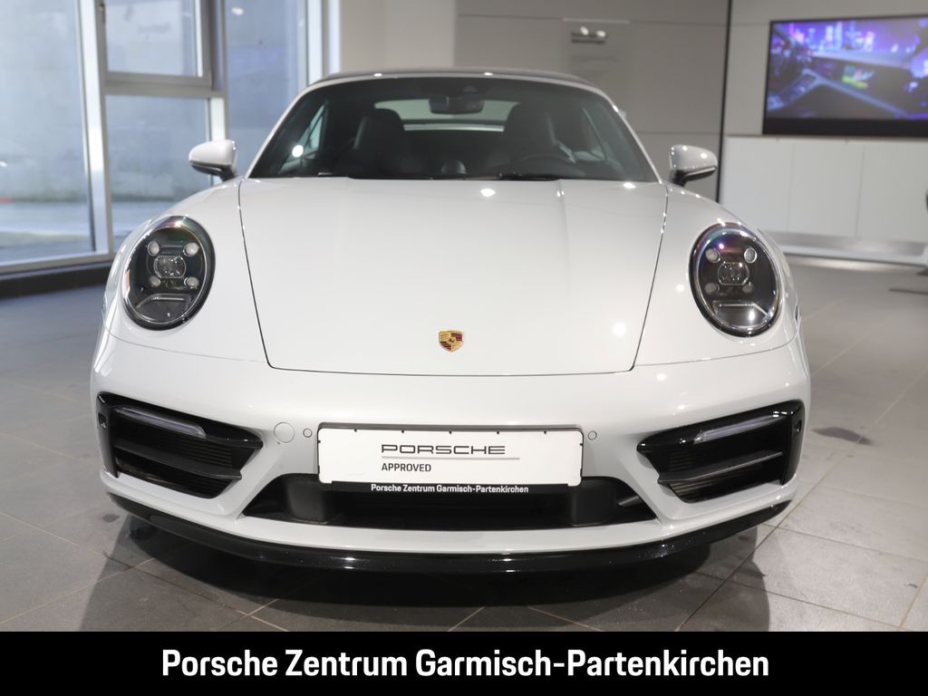 Porsche 992 2023