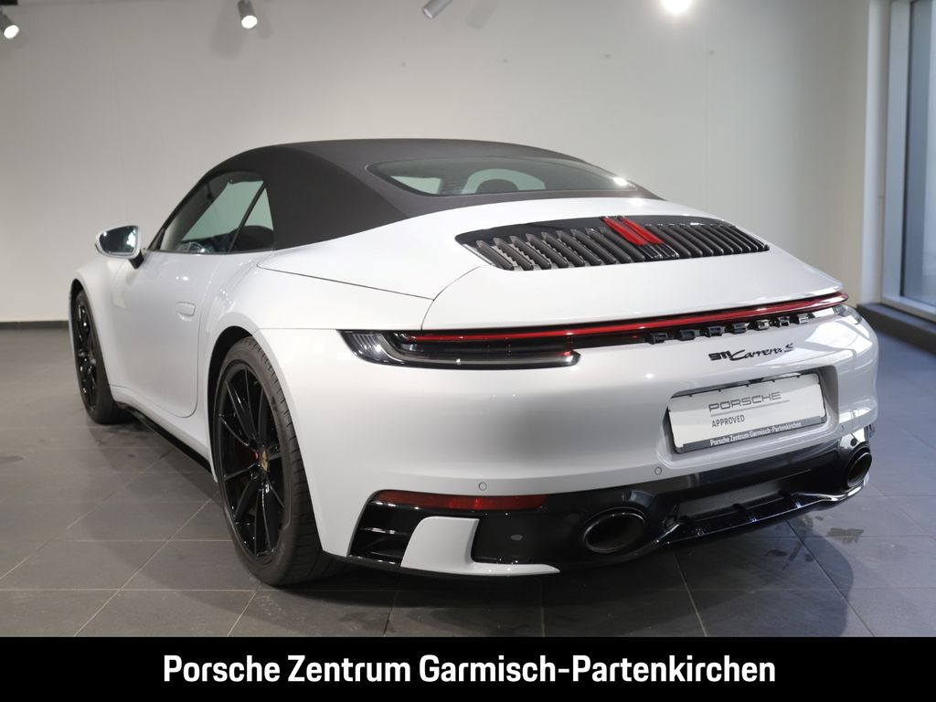 Porsche 992 2023