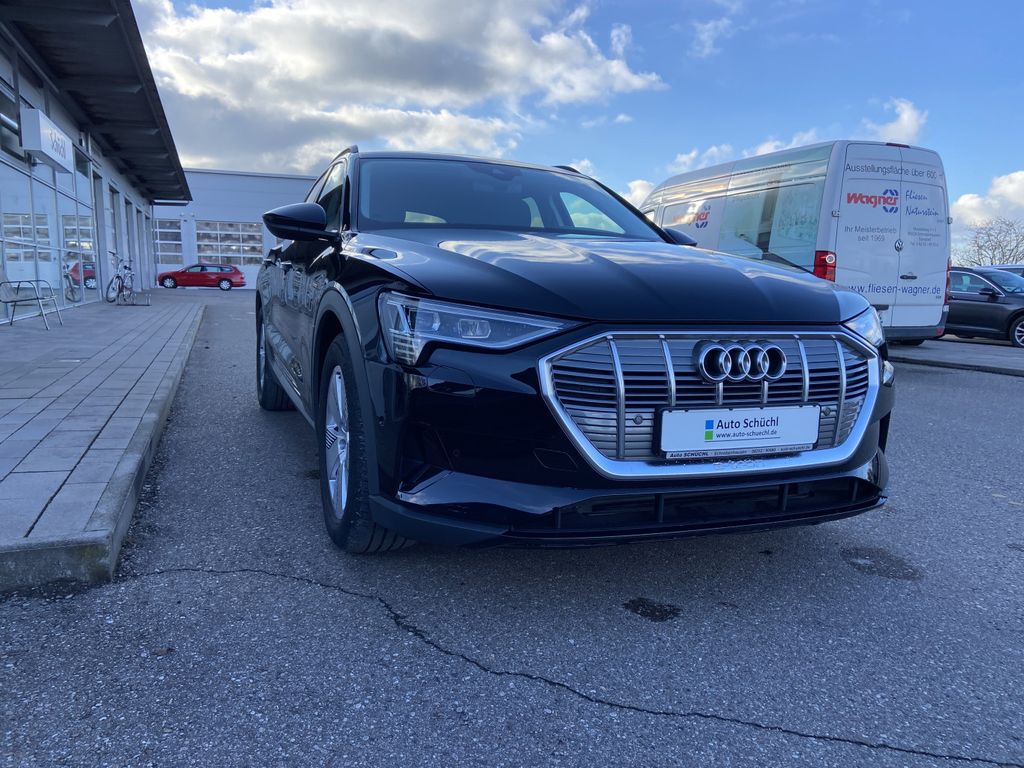 Audi e-tron 2022