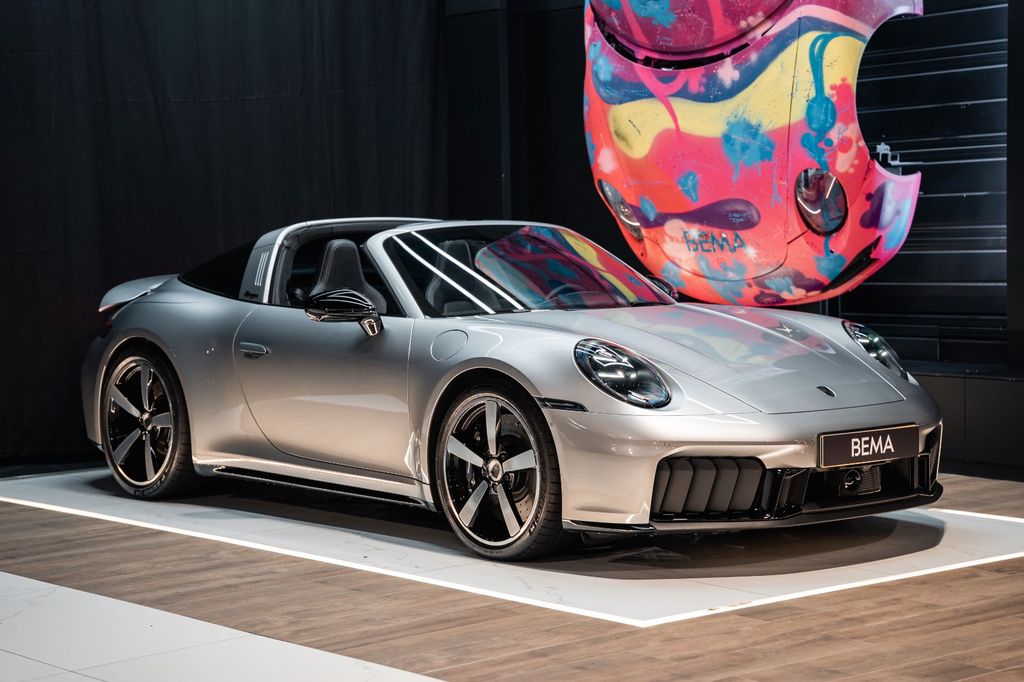 Porsche 911 2025