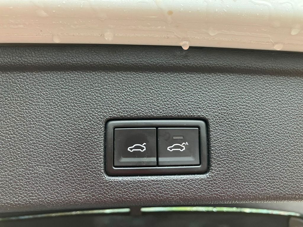Volkswagen Touareg 2021