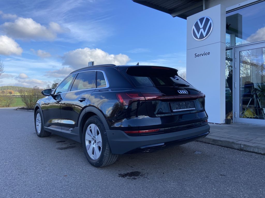 Audi e-tron 2022