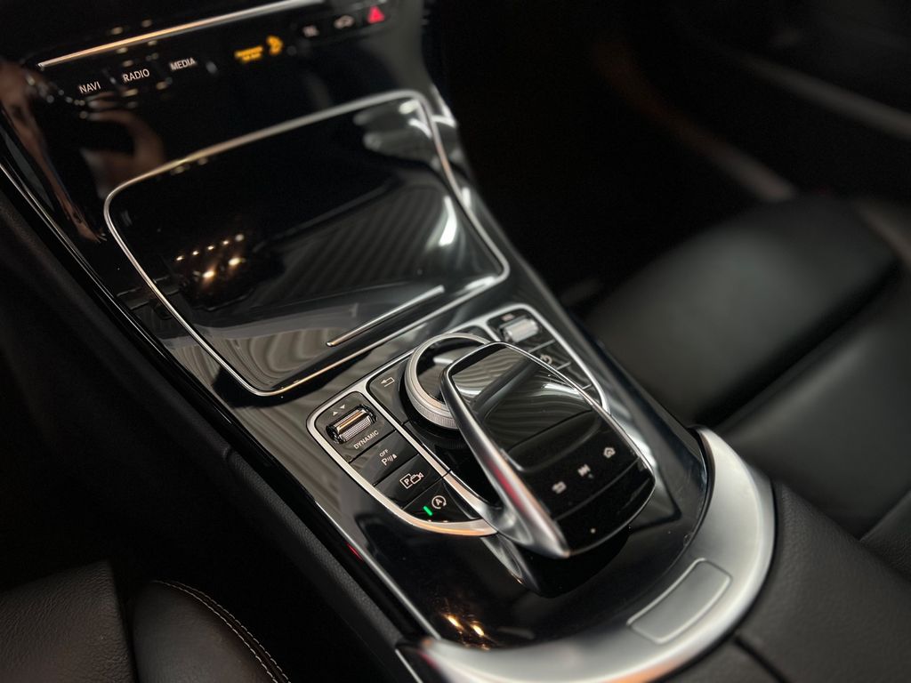 Mercedes-Benz C 200 2021