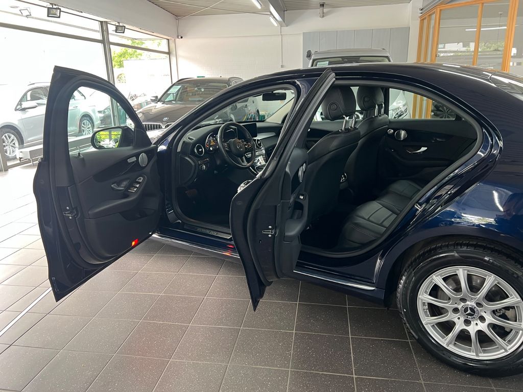 Mercedes-Benz C 200 2021