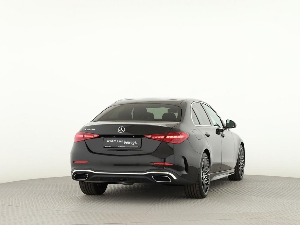 Mercedes-Benz C 220 2025