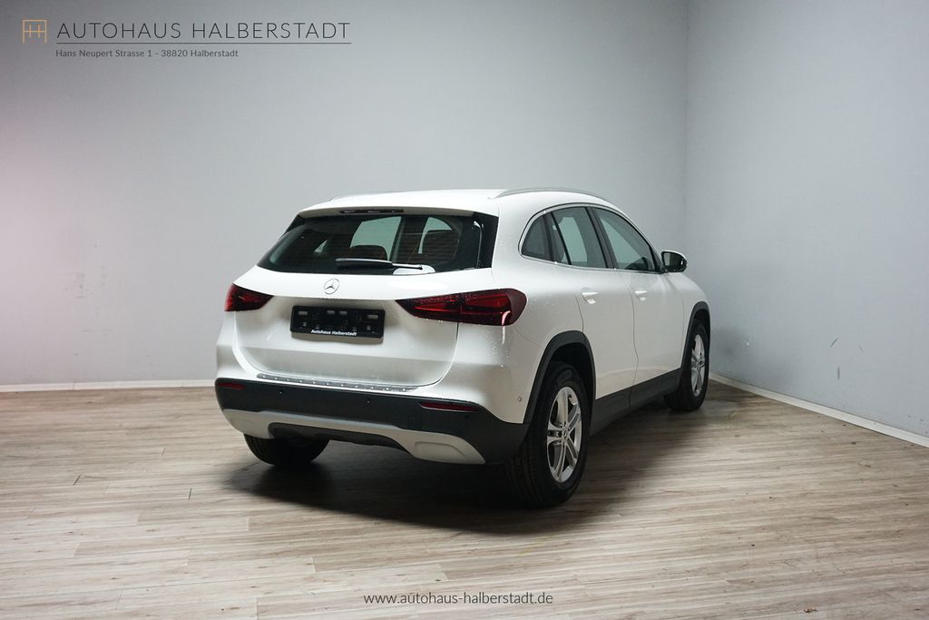 Mercedes-Benz GLA 220 2025