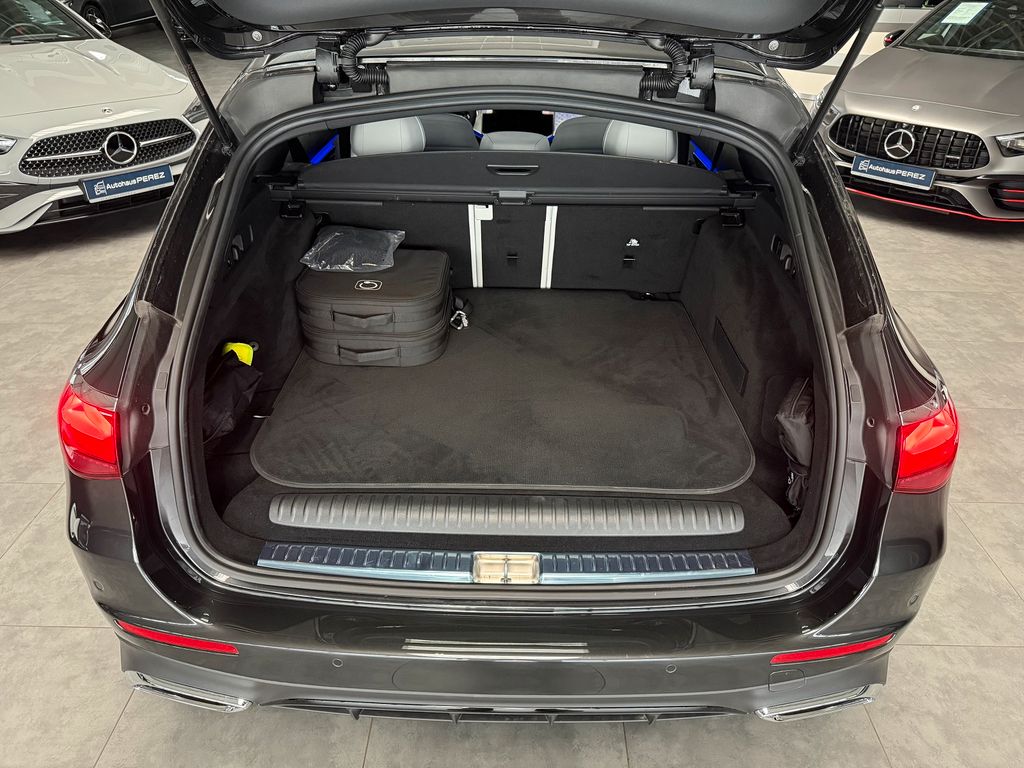 Mercedes-Benz E 300 2025