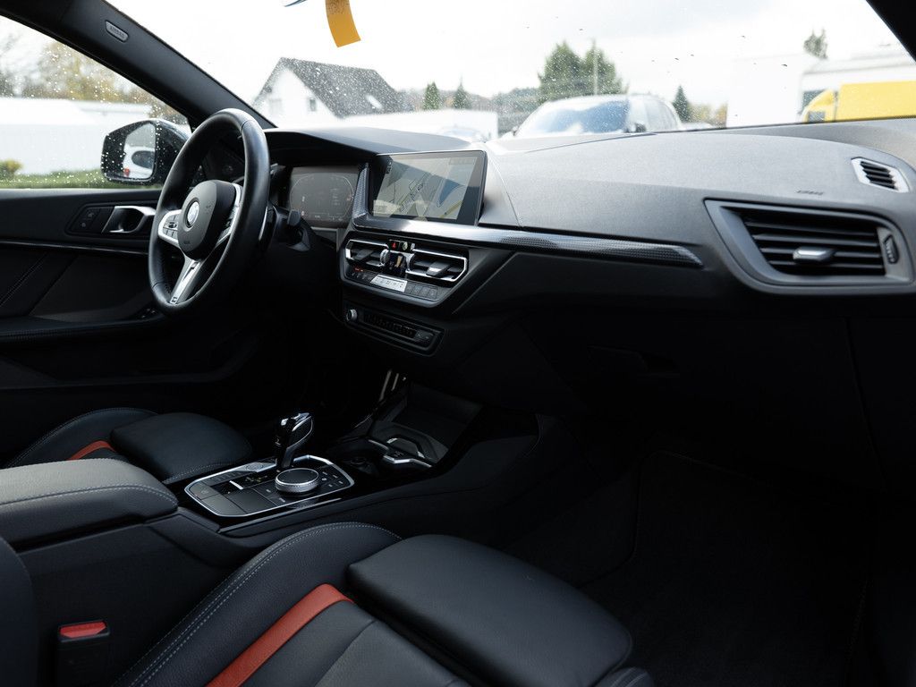 BMW 220 Gran Coupé 2024