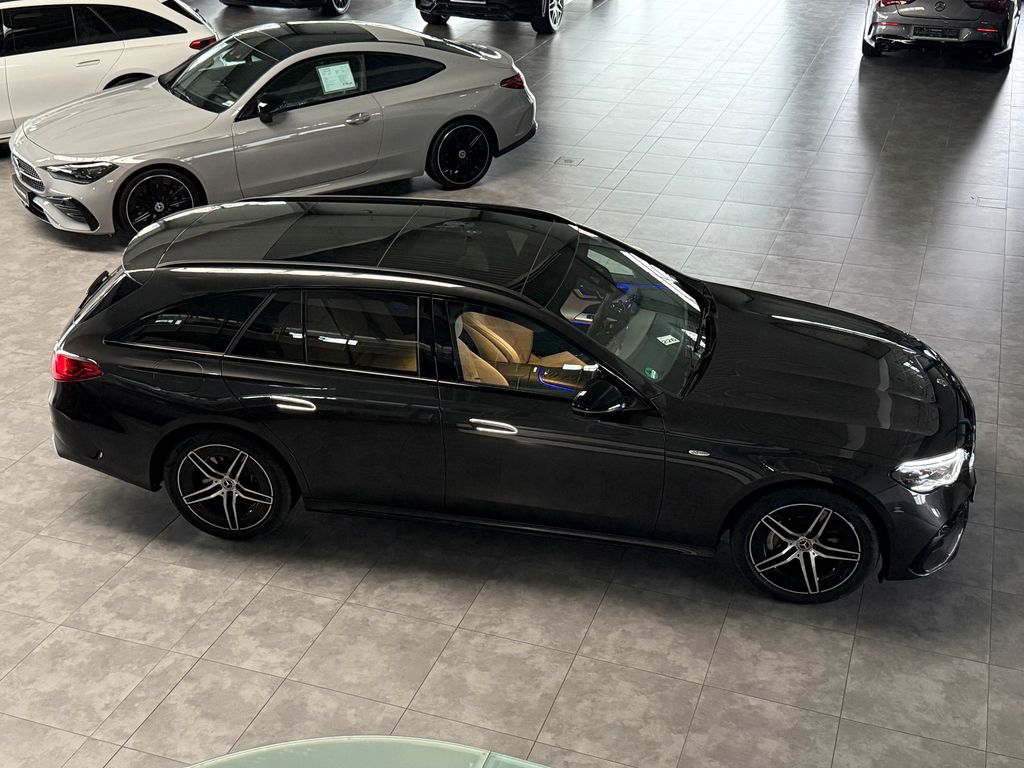 Mercedes-Benz E 300 2025