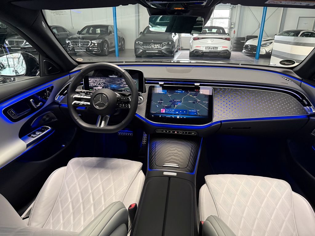Mercedes-Benz E 300 2025