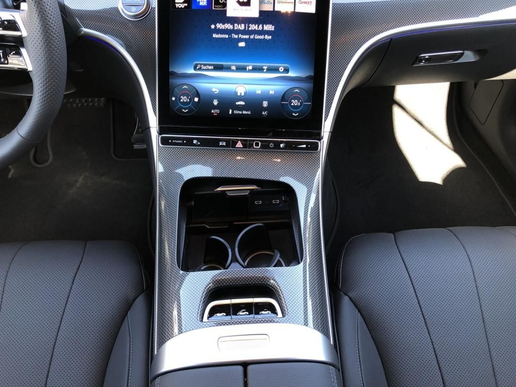 Mercedes-Benz CLE 220 2025