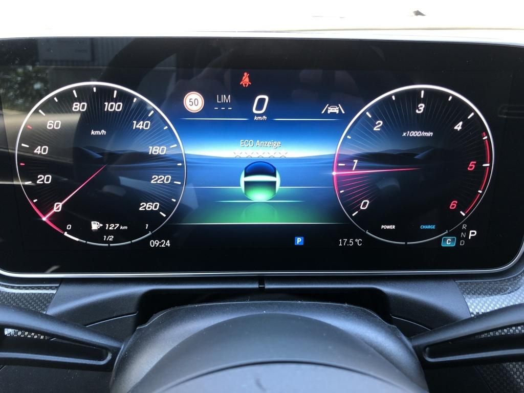 Mercedes-Benz CLE 220 2025