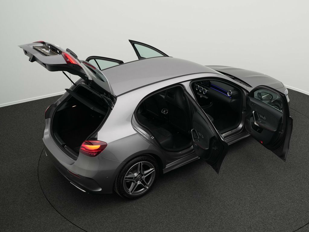 Mercedes-Benz A 200 2025