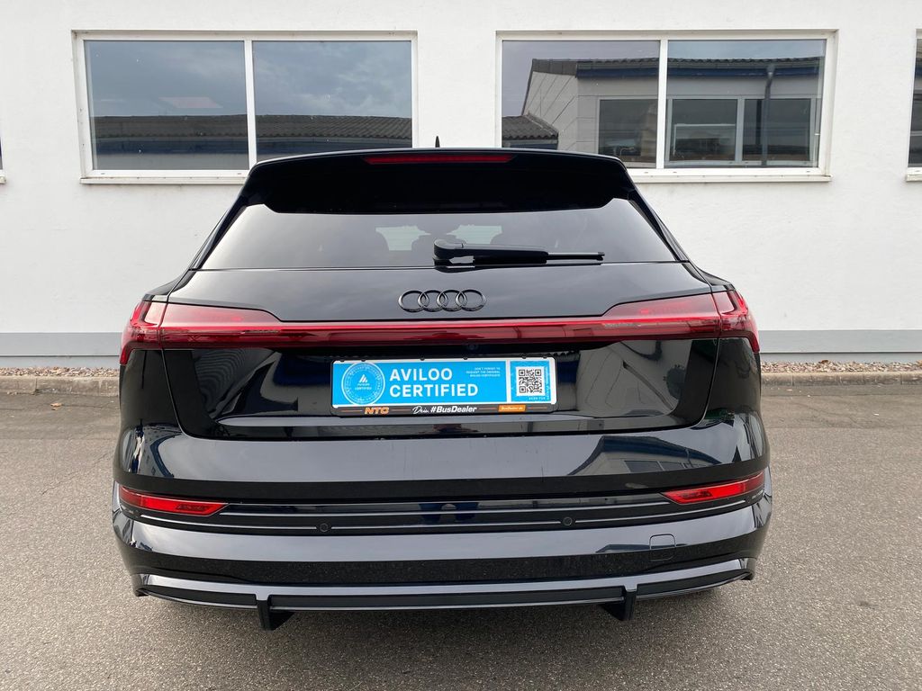 Audi e-tron 2022