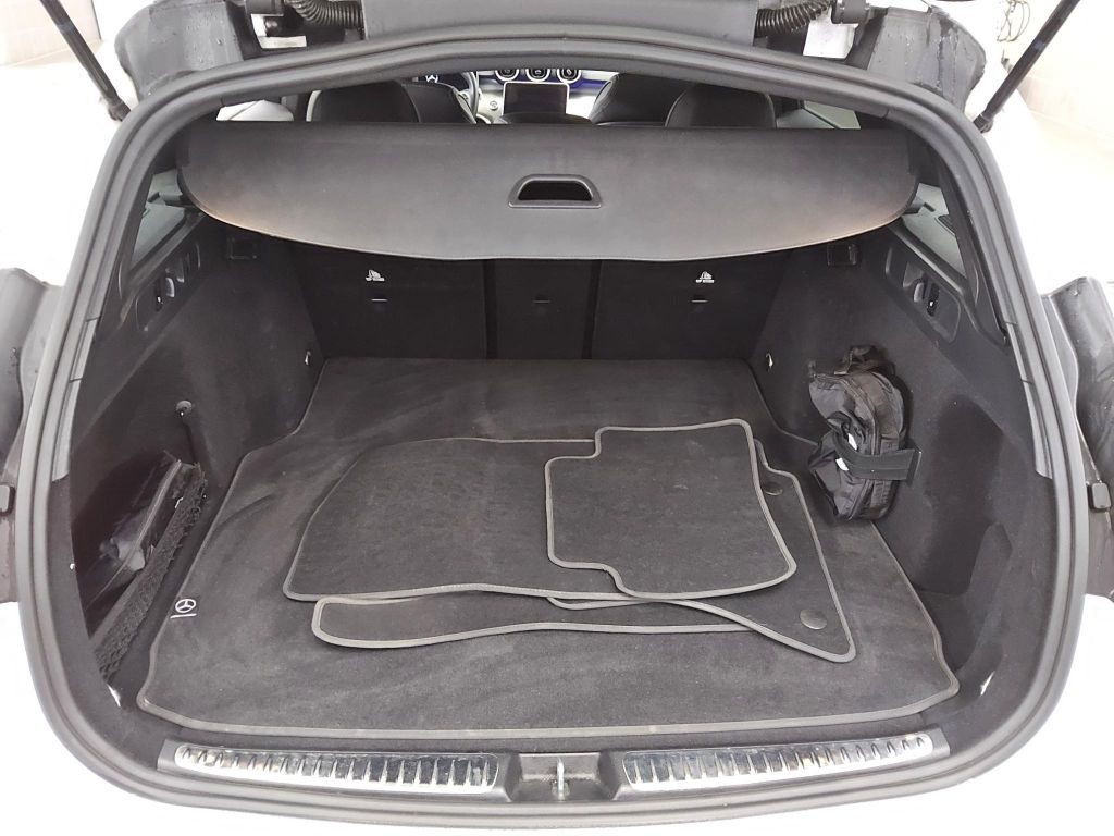 Mercedes-Benz C 200 2023