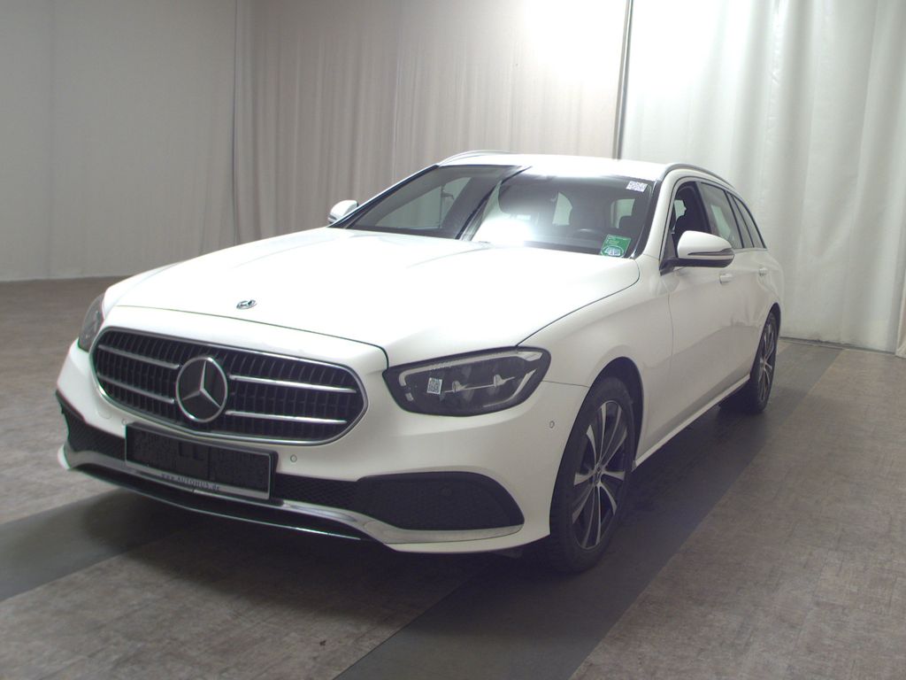 Mercedes-Benz E 300 2022