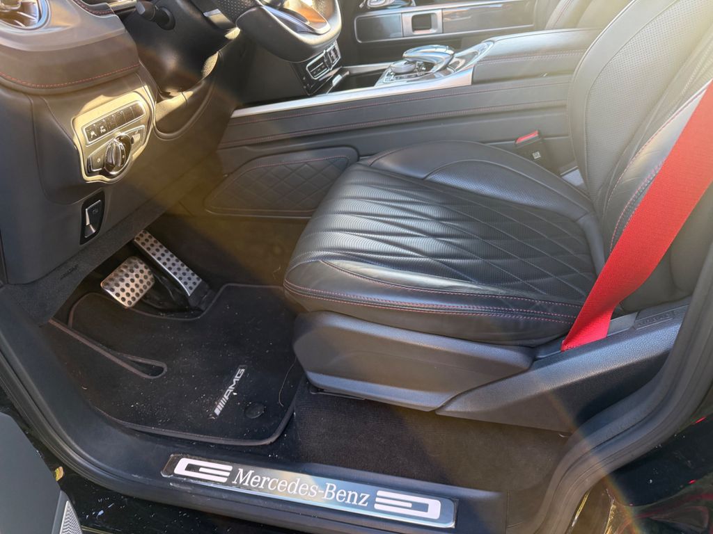 Mercedes-Benz G 500 2023