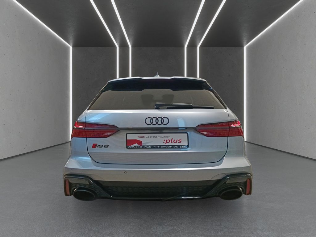 Audi RS6 2024