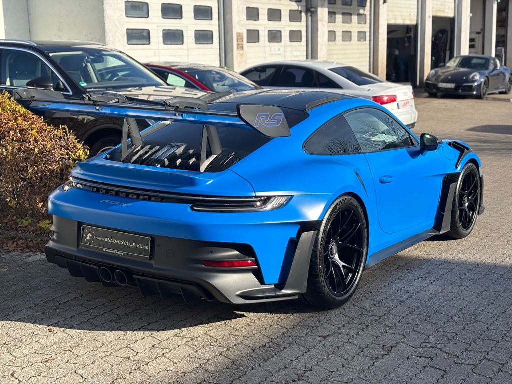 Porsche 992 2023