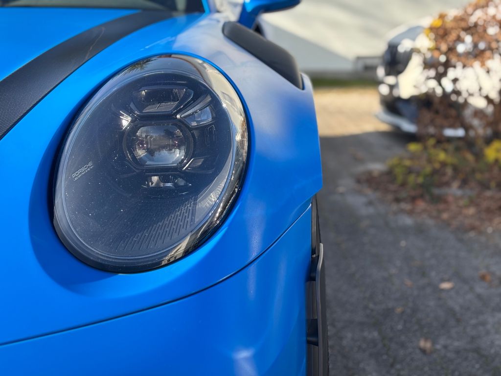 Porsche 992 2023