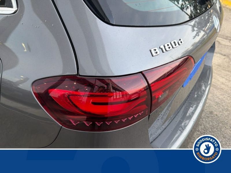 Mercedes-Benz B 180 2024