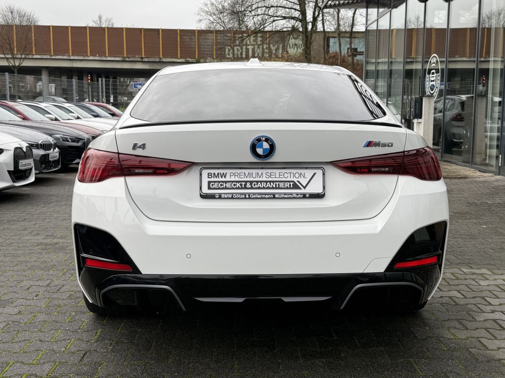 BMW i4 2025