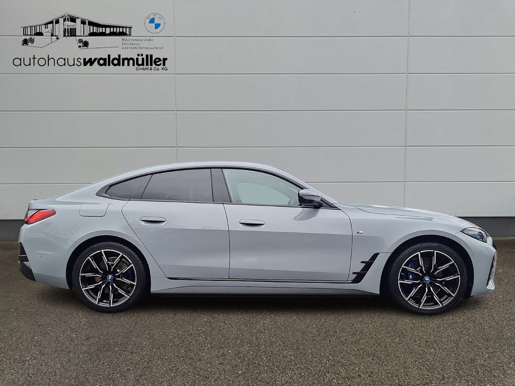BMW i4 2023