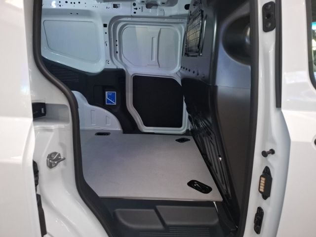 Ford Transit Courier 2025