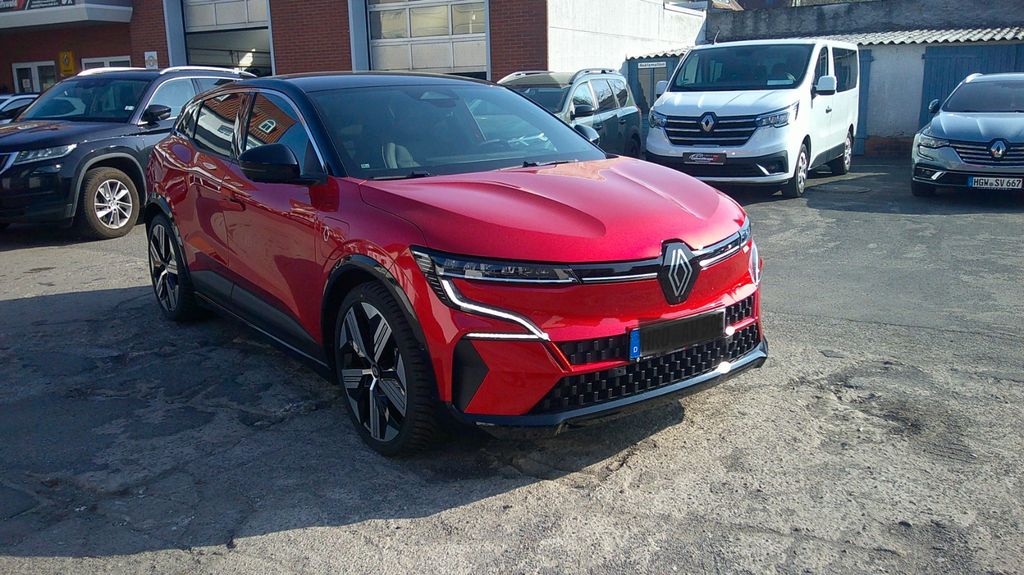Renault Megane E-TECH 2023