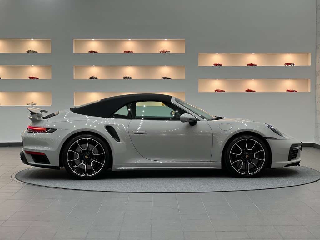 Porsche 992 2022